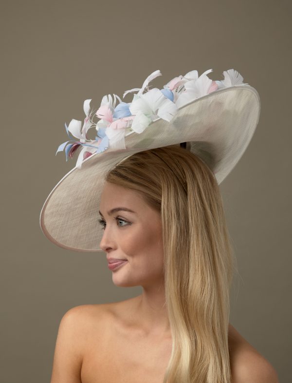 Bellini Dish Hat Hostie Hats