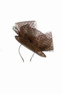 Genevre dish hat hostie hats