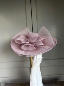 Sale Hat Quinta, ready to wear hat, ready to ship hat, ready to ship ascot hat, ready to ship wedding hat, next day delivery ascot hat, next day delivery wedding hat