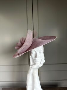 Sale Hat Quinta, ready to wear hat, ready to ship hat, ready to ship ascot hat, ready to ship wedding hat, next day delivery ascot hat, next day delivery wedding hat